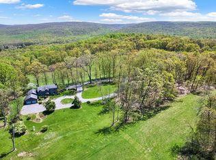 137 McCreery Dr, New Florence, PA 15944