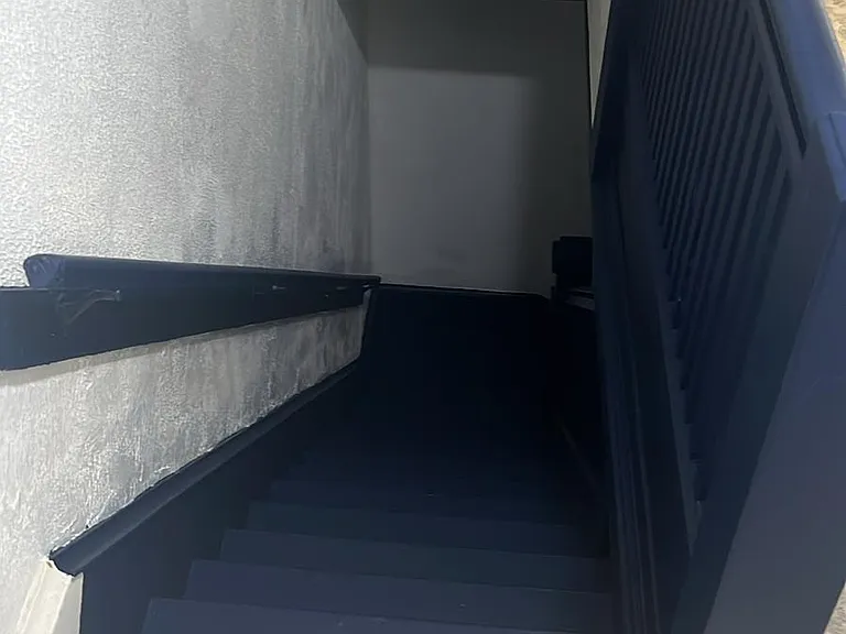 912 N Orange St — Photo 3