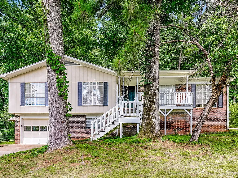 5839 Brenda Dr — Photo 1