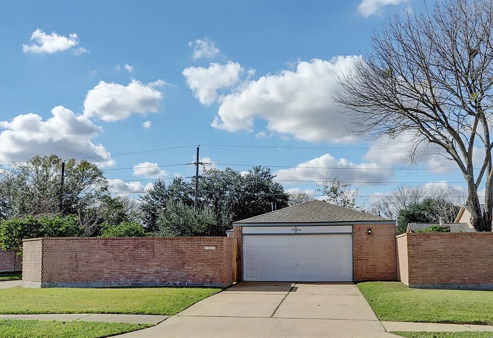 1st image of 7354 Camino Verde Dr