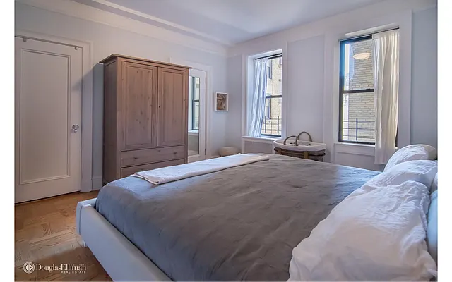 Rented by Douglas Elliman | media 24