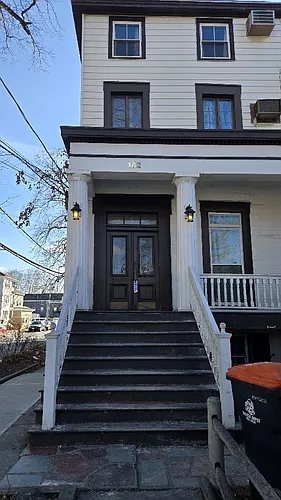 182 Mansion St #3 Photo 1