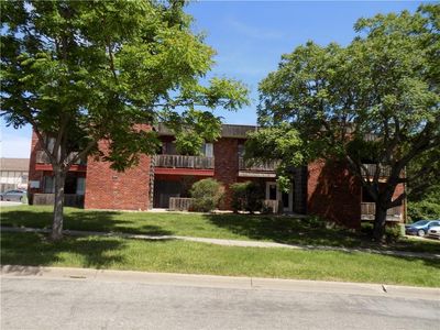 622 Schwarz Rd, Lawrence, KS, 66049