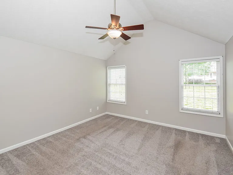 144 Centerrock Dr — Photo 7