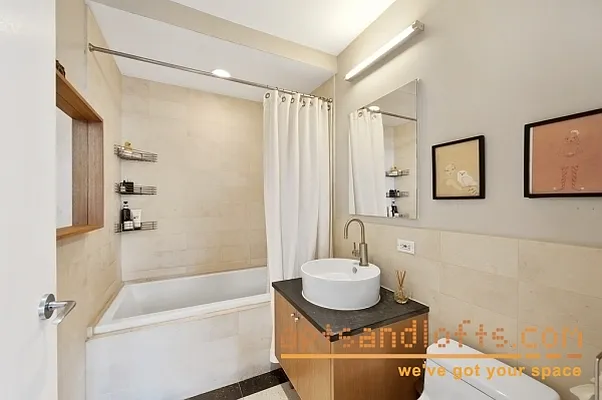 Rented by aptsandlofts.com | media 18