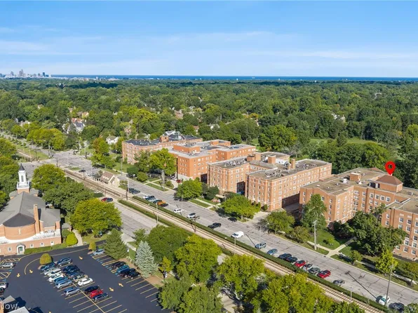 19101 Van Aken Blvd APT 428, Shaker Heights, OH 44122