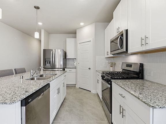 5th image of 18623 Frost Ridge Dr