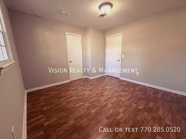 95 Castlegate Cir — Photo 18