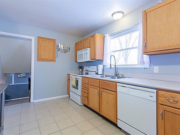5th image of 1403 Quincy Dr