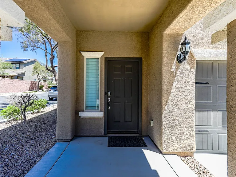 8266 Arden Landing Pl — Photo 4