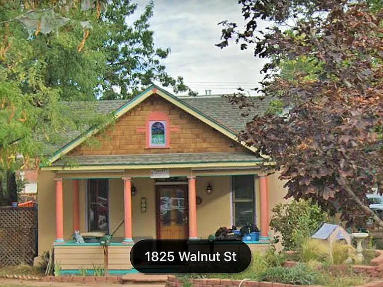 1825 Walnut St — Photo 1