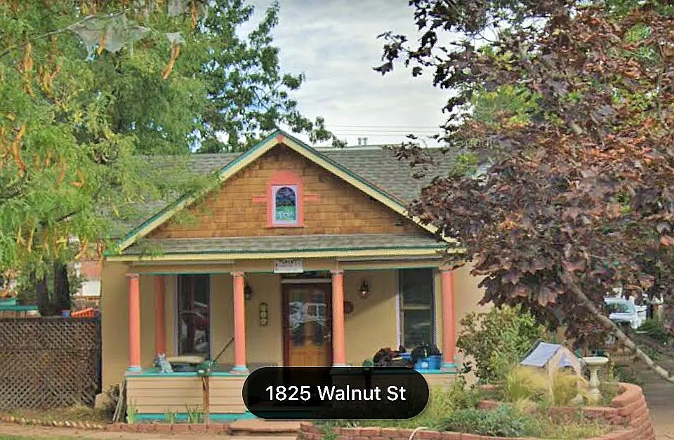 1825 Walnut St