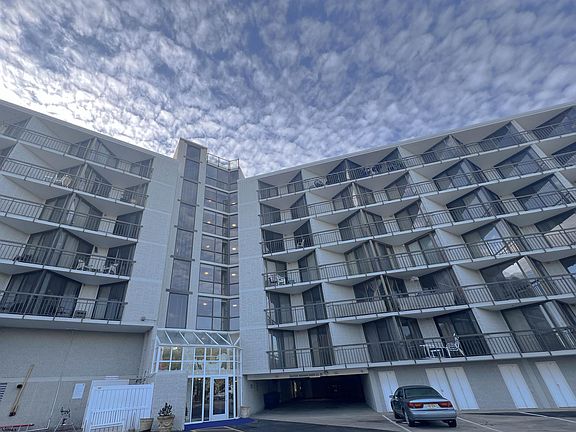 2nd image of 935 Ocean Ave APT 216