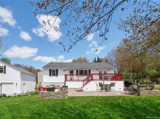 224 Moosup Pond Rd, Moosup, CT 06354