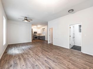 2724 W Chicago Ave #1F, Chicago, IL 60622