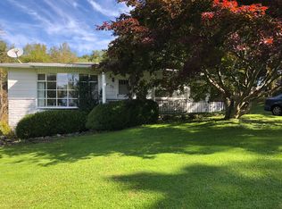 92 Atherholt Dr, Wyoming, PA 18644