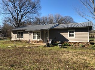 13377 Old Military Rd, New Blaine, AR 72851