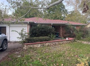 701 Walter Rd, Gainesville, TX 76240