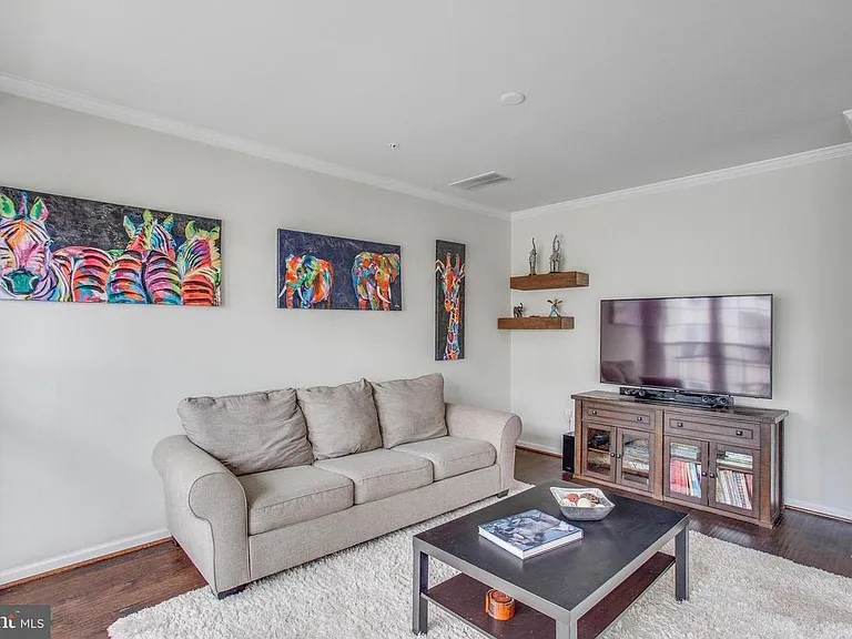 42707 Wardlaw Ter — Photo 28