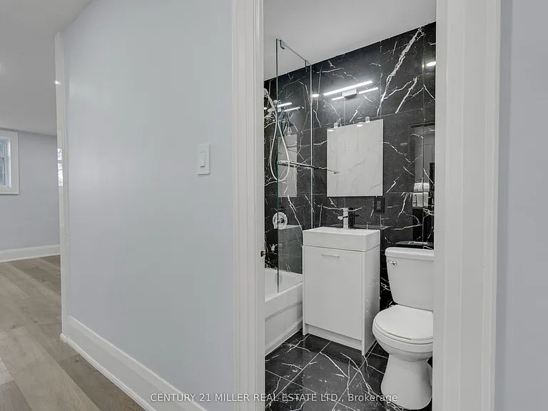 6 Saranac Blvd #2 — Photo 15