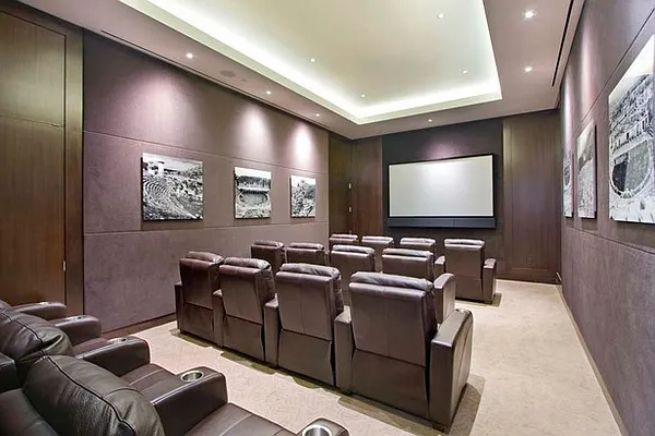 Rented by BLU Real Estate | media 77