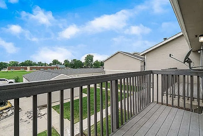 Garden Park Townhomes — Photo 11