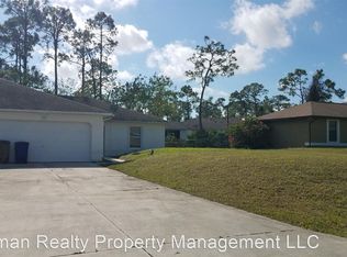 4715 1st St SW, Lehigh Acres, FL 33973