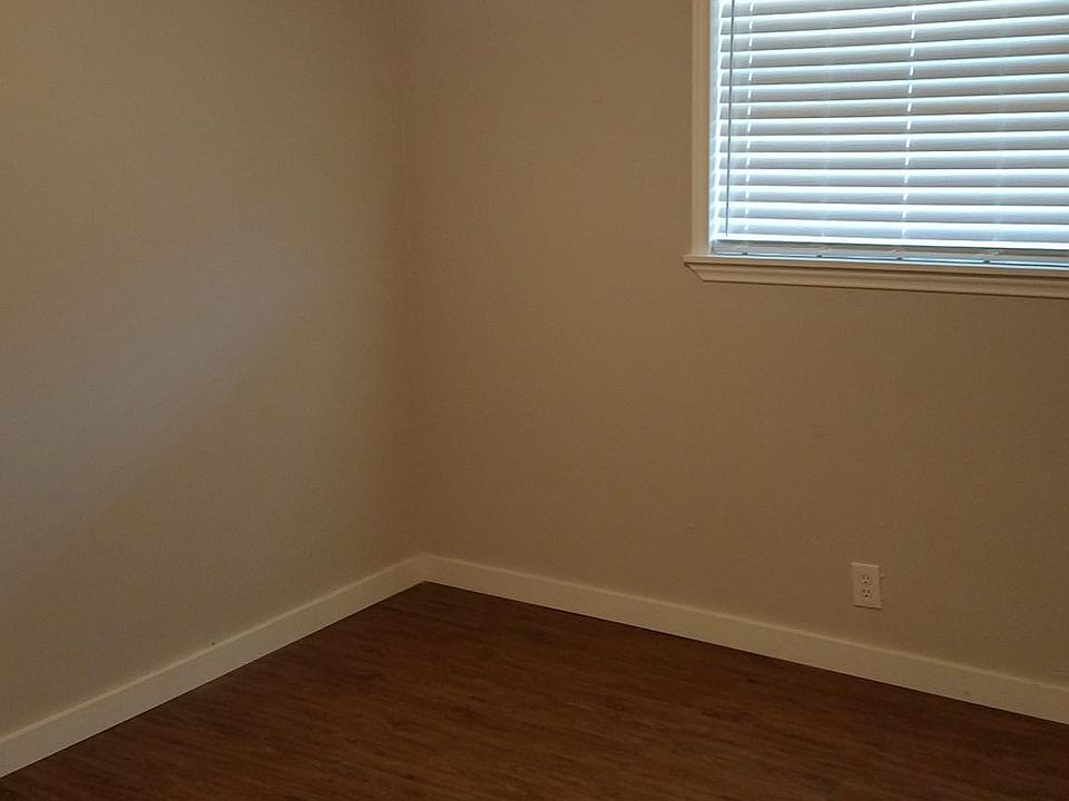 Renovated bedrooms with new ceiling fans