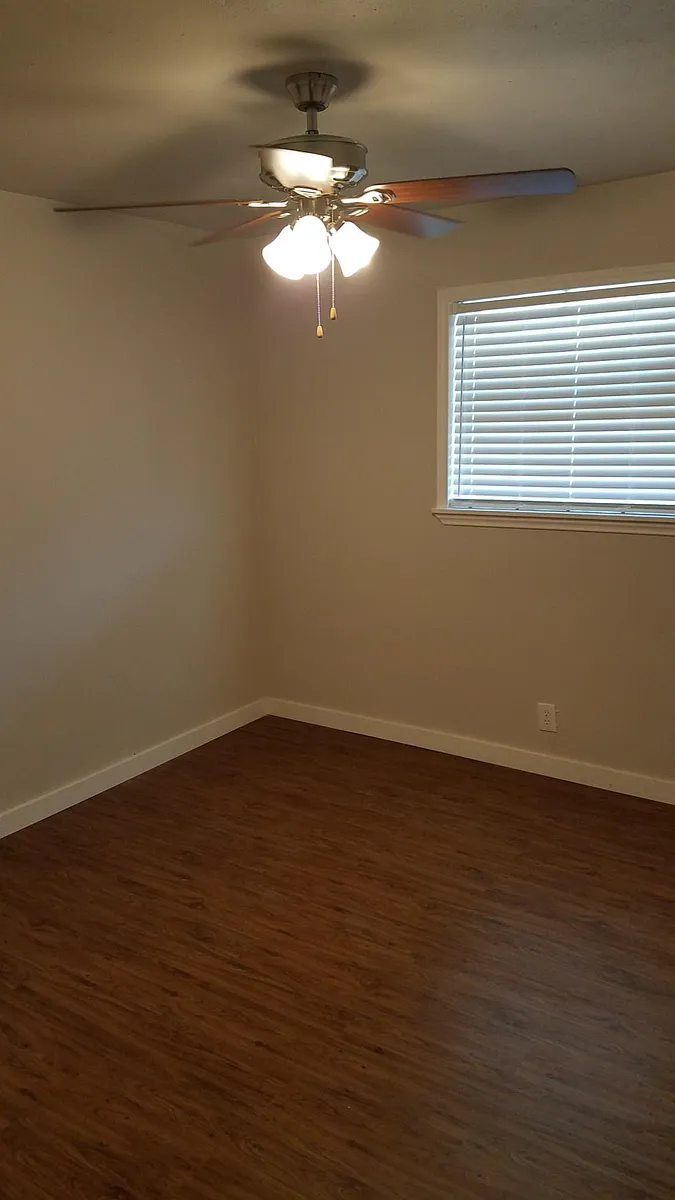 Renovated bedrooms with new ceiling fans - 2428 Louise St #7
