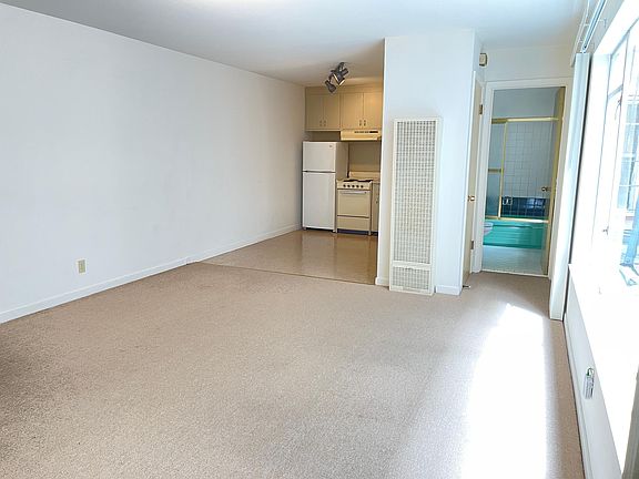 3rd image of 1338 8th Ave #3