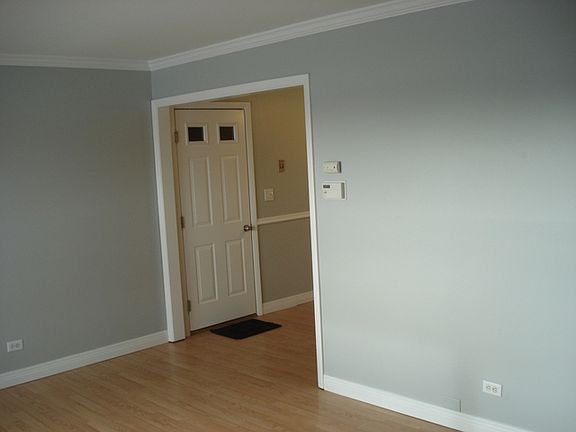 5th image of 1711 Queensbury Cir #5914