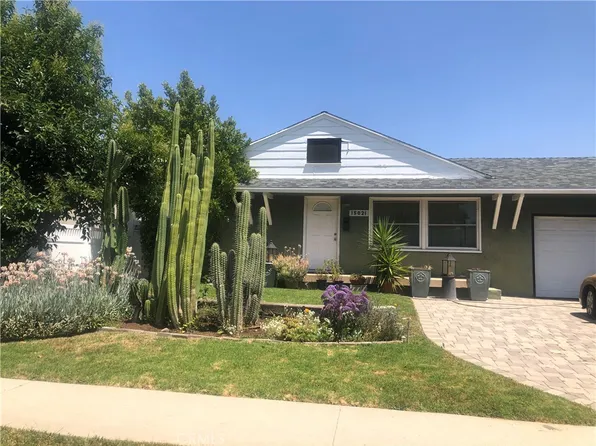 15021 Marlin Pl, Van Nuys, CA 91405