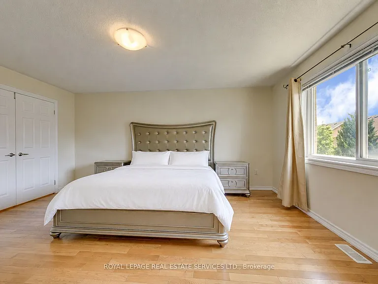 9 Barnstone Dr — Photo 27