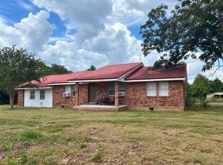 32380 Holmesville Rd, Mount Hermon, LA 70450