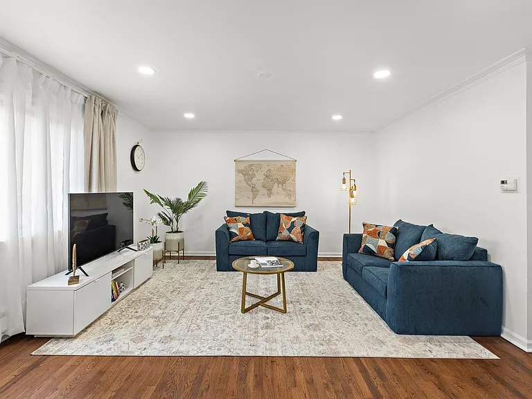 174 Clay St #2 — Photo 9