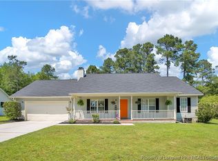 124 Bayou Ct, Raeford, NC 28376