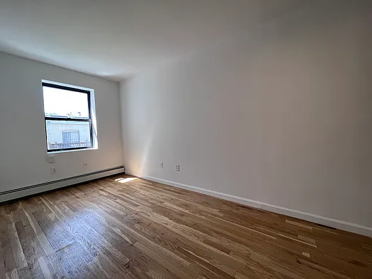 Rented by Compass | media 6