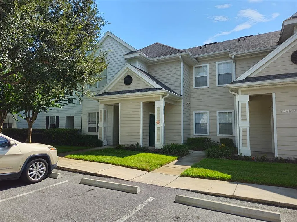 2 bed, 2.0 bath, 1276 sqft, $1,830 — Photo 1