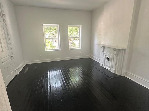 4th image of 4042 Nebraska Ave