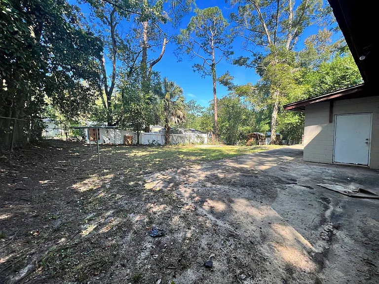 2908 Garfield St — Photo 14