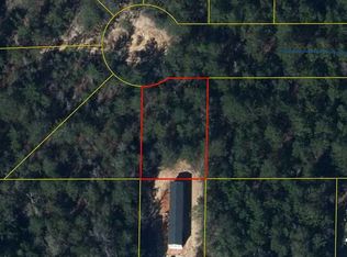 9 W Iris Ln, Defuniak Springs, FL 32433