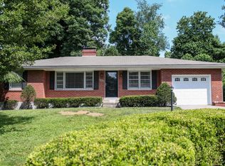 4327 Foeburn Ln, Windy Hills, KY 40207