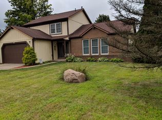 1692 Lemar Dr, Wooster, OH 44691