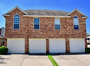 4032 Cottage Park Ct, Arlington, TX 76013