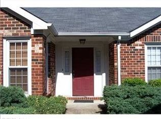 13 Barrymore Ct, Hampton, VA 23666