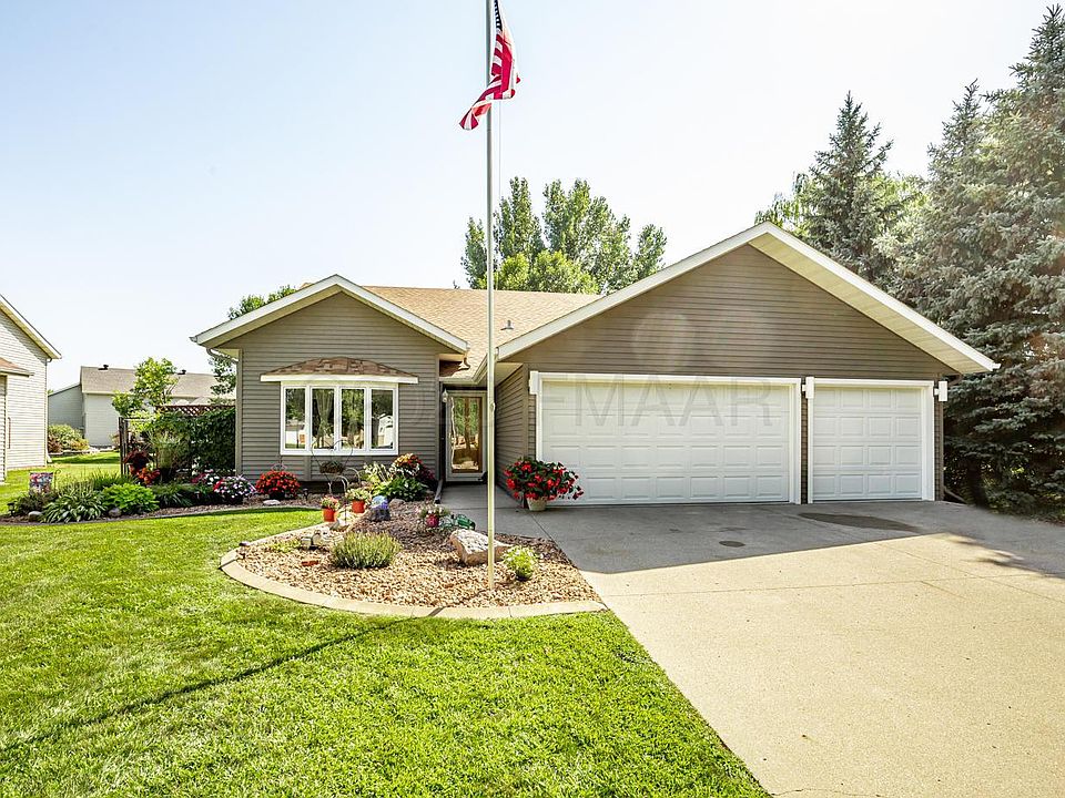 1st image of 1021 Sommerset Dr