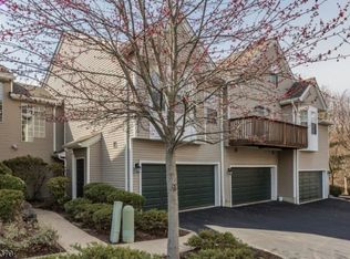 5 Four Oaks Rd, Bedminster, NJ 07921