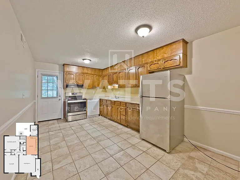 3229 Westbrook Dr #201 — Photo 3