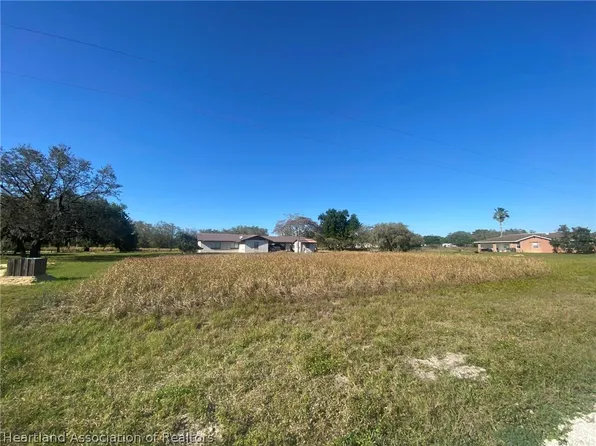 1636 W Salinas Rd, Avon Park, FL 33825