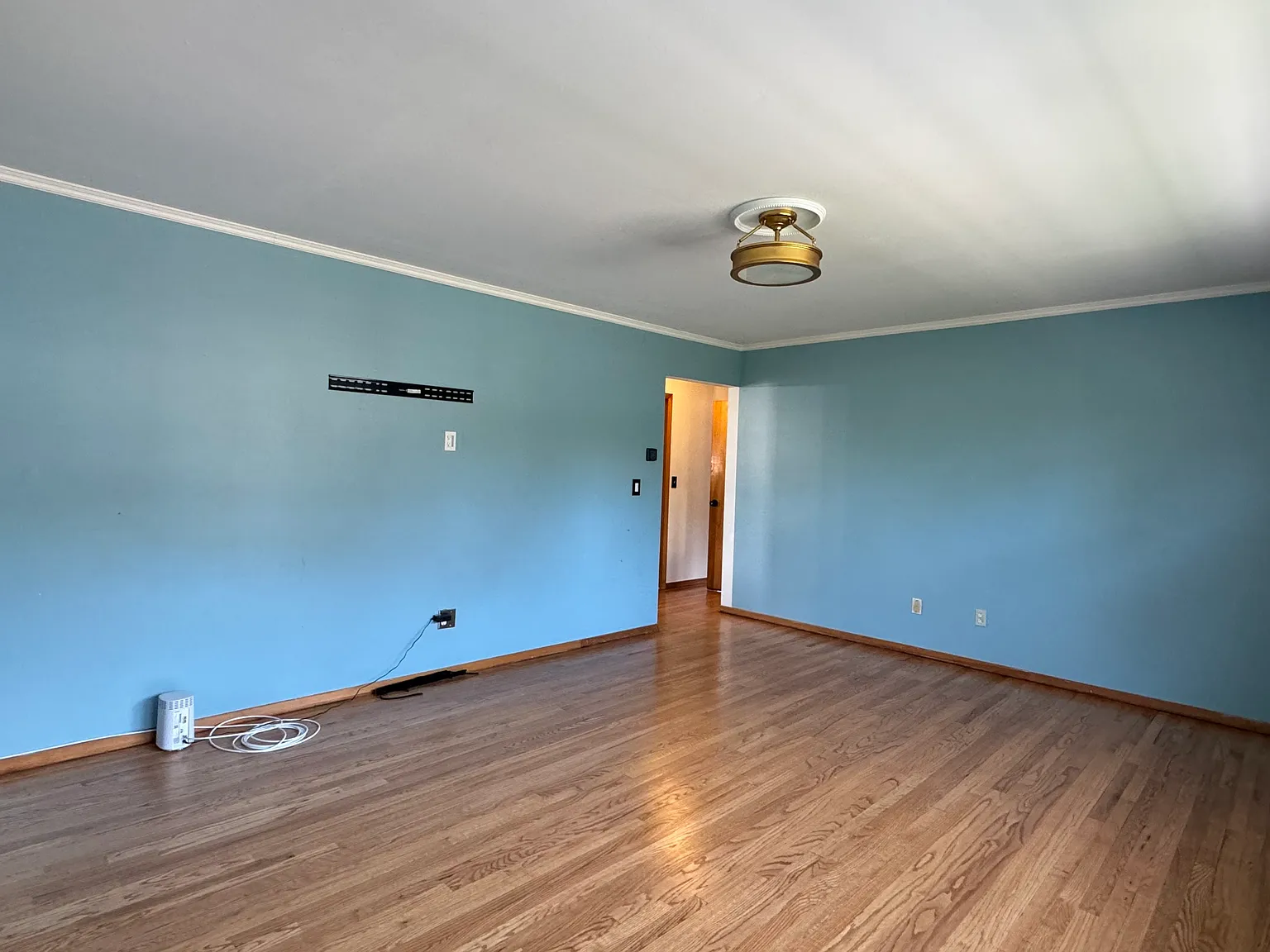 2 bed, 850 sqft, $2,650 — Photo 2